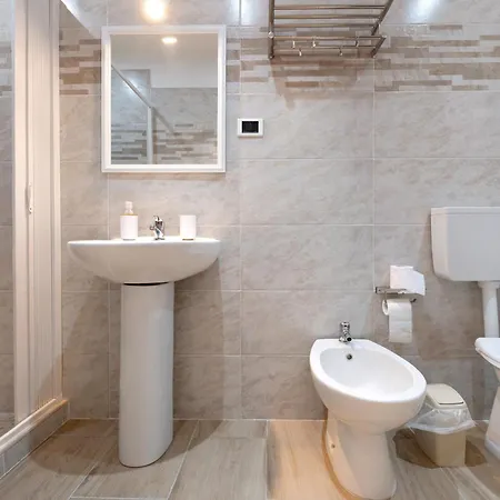 Bikers Apartman Sestu